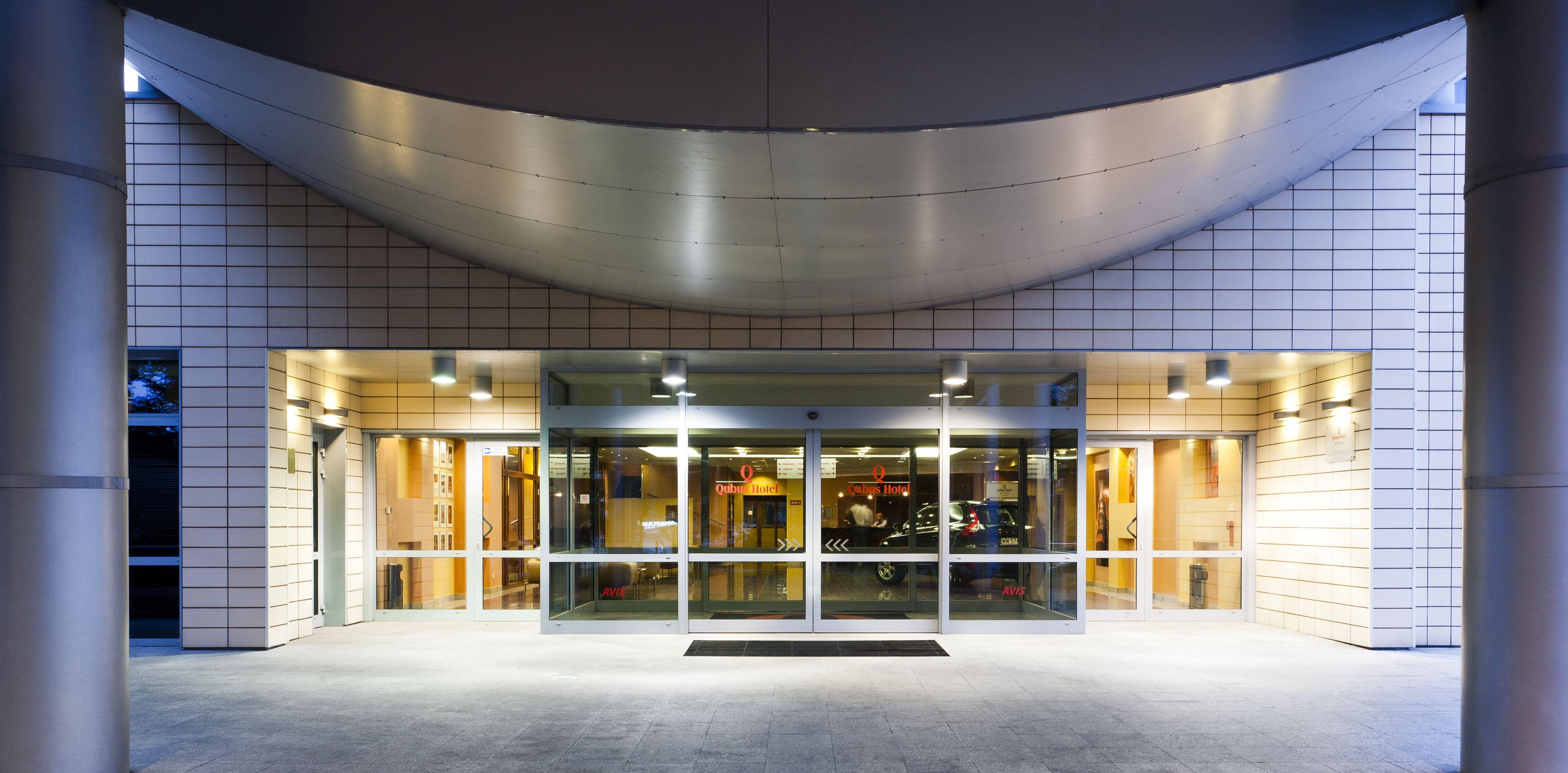 Qubus Hotel Legnica Exterior photo